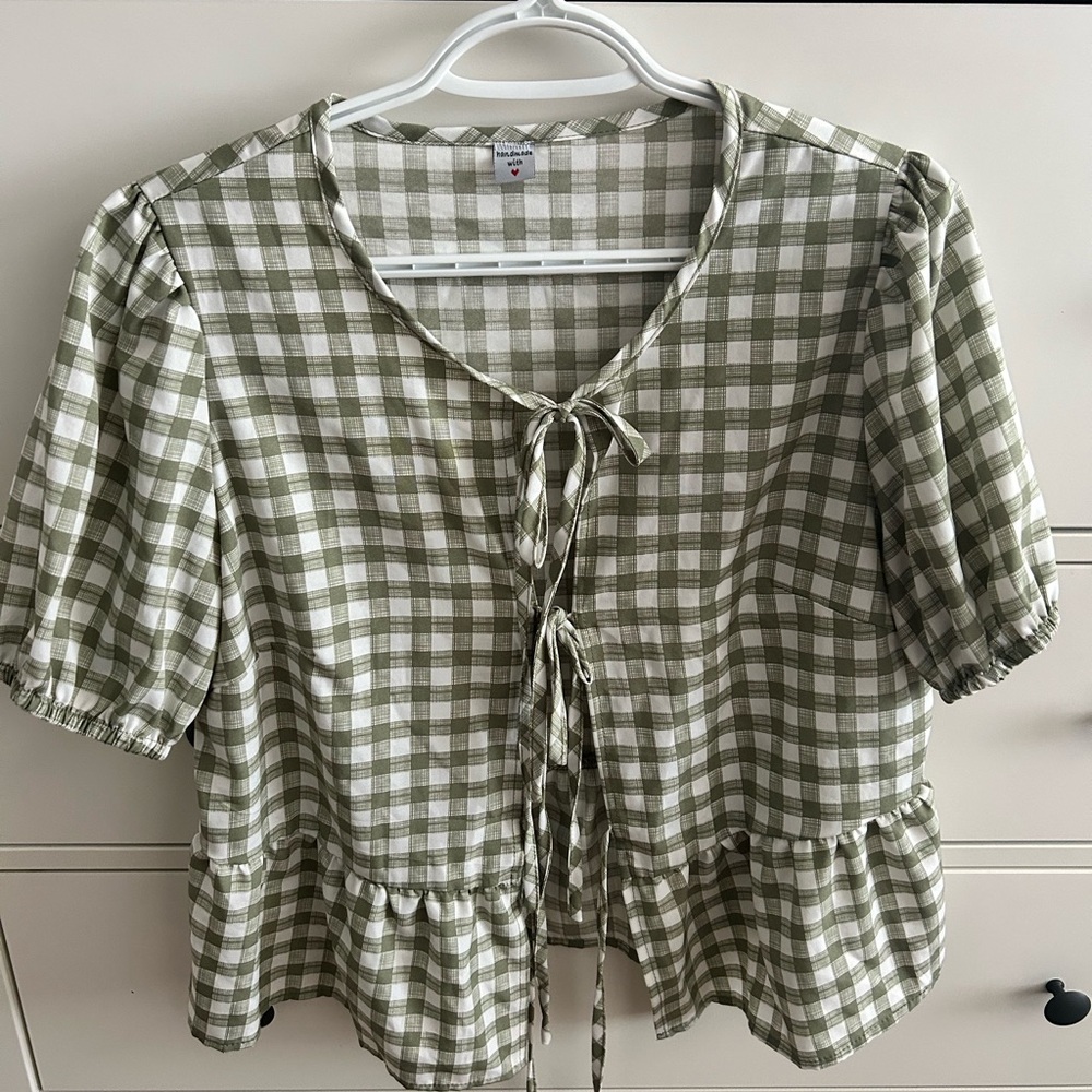 Women's Olive Green Gingham Tie-Front Peplum Top